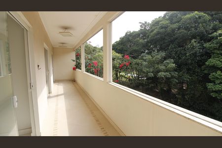 Casa para alugar com 300m², 3 quartos e 3 vagasVaranda