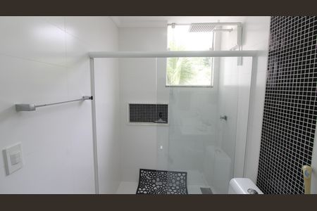 Casa para alugar com 300m², 3 quartos e 3 vagasBanheiro Social 2