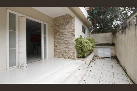 Casa para alugar com 300m², 3 quartos e 3 vagasVaranda