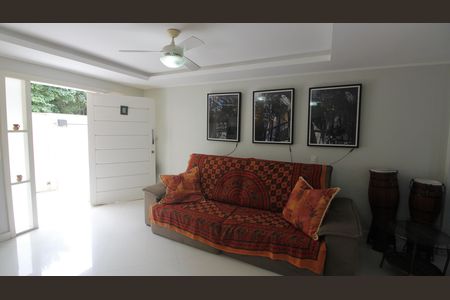 Casa para alugar com 300m², 3 quartos e 3 vagasSala 1