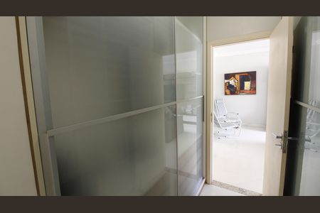 Casa para alugar com 300m², 3 quartos e 3 vagasCloset da suíte