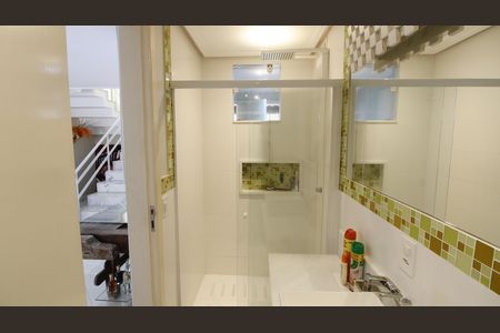 Casa para alugar com 300m², 3 quartos e 3 vagasBanheiro Social 1