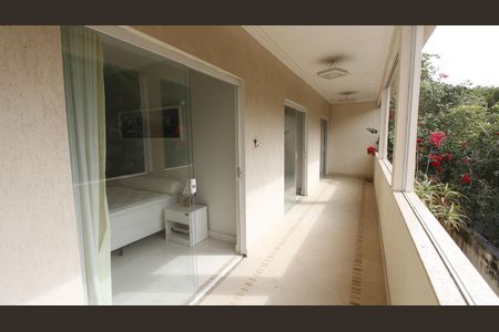 Casa para alugar com 300m², 3 quartos e 3 vagasVaranda
