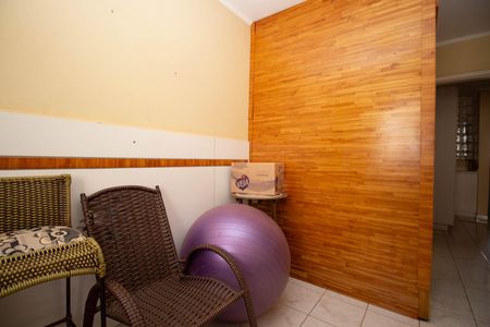 Casa à venda com 220m², 5 quartos e 5 vagas Casa à venda com 220m², 5 quartos e 5 vagasSuíte Master