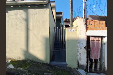 Casa para alugar com 57m², 1 quarto e sem vaga Casa para alugar com 57m², 1 quarto e sem vagaFachada