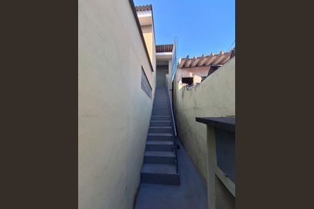 Casa para alugar com 57m², 1 quarto e sem vaga Casa para alugar com 57m², 1 quarto e sem vagaEntrada