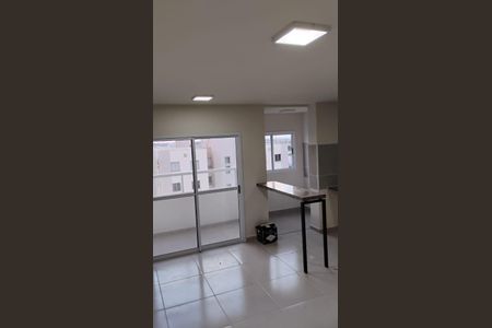 Sala de apartamento para alugar com 2 quartos, 61m² em Morumbi, Uberlândia
