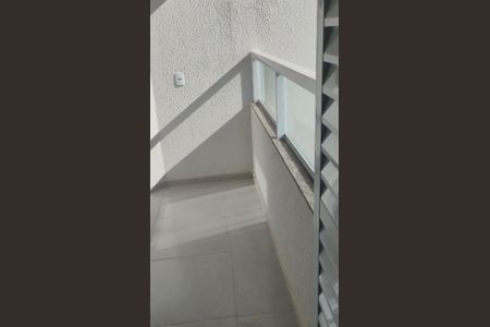 Apartamento para alugar com 61m², 2 quartos e 1 vagaVaranda