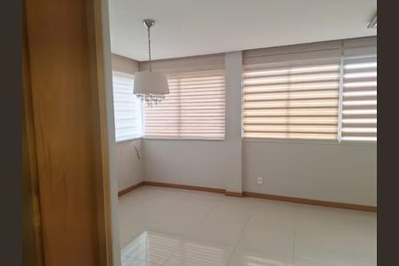 Apartamento para alugar com 73m², 2 quartos e 1 vaga