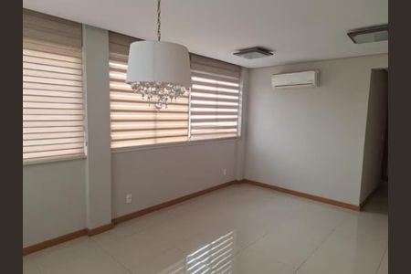 Apartamento para alugar com 73m², 2 quartos e 1 vaga