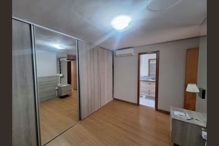 Apartamento para alugar com 73m², 2 quartos e 1 vaga