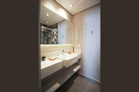 Apartamento à venda com 89m², 2 quartos e 1 vaga Apartamento à venda com 89m², 2 quartos e 1 vagaBanheiro