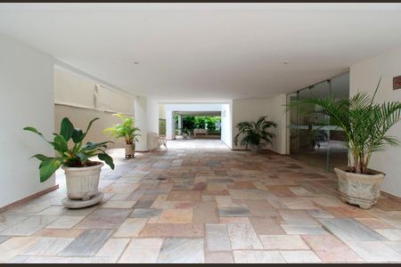 Apartamento à venda com 89m², 2 quartos e 1 vaga Apartamento à venda com 89m², 2 quartos e 1 vagaÁrea comum