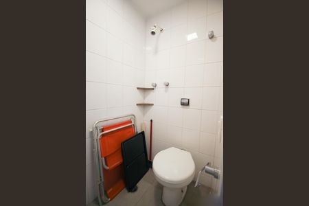 Apartamento à venda com 89m², 2 quartos e 1 vaga Apartamento à venda com 89m², 2 quartos e 1 vagaBanheiro de serviço