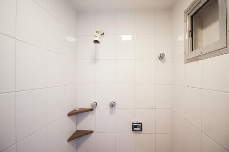 Apartamento à venda com 89m², 2 quartos e 1 vaga Apartamento à venda com 89m², 2 quartos e 1 vagaBanheiro de serviço