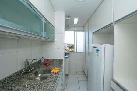Apartamento para alugar com 71m², 2 quartos e 1 vaga Apartamento para alugar com 71m², 2 quartos e 1 vagaCOZINHA