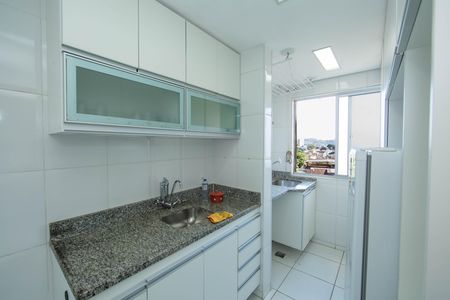 Apartamento para alugar com 71m², 2 quartos e 1 vaga Apartamento para alugar com 71m², 2 quartos e 1 vagaCOZINHA