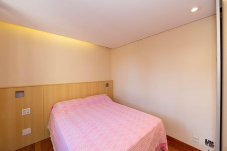 QUARTO1 de apartamento para alugar com 2 quartos, 71m² em Cinquentenario, Belo Horizonte
