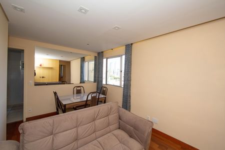 SALA de apartamento para alugar com 2 quartos, 71m² em Cinquentenario, Belo Horizonte