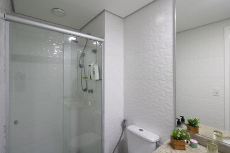 Apartamento para alugar com 78m², 2 quartos e 1 vaga Apartamento para alugar com 78m², 2 quartos e 1 vagaBanheiro da Suíte