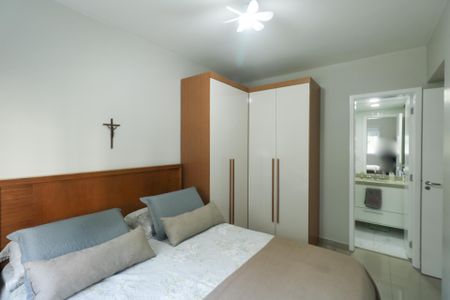 Suíte de apartamento para alugar com 2 quartos, 78m² em Centro, Diadema