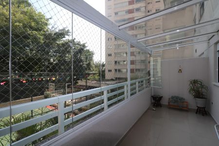Apartamento para alugar com 78m², 2 quartos e 1 vaga Apartamento para alugar com 78m², 2 quartos e 1 vagaVaranda e Área de Serviço