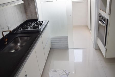 Apartamento à venda com 84m², 3 quartos e 2 vagasCozinha