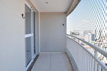 Apartamento à venda com 84m², 3 quartos e 2 vagasVaranda