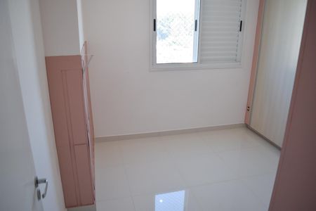 Apartamento à venda com 84m², 3 quartos e 2 vagasQuarto 2