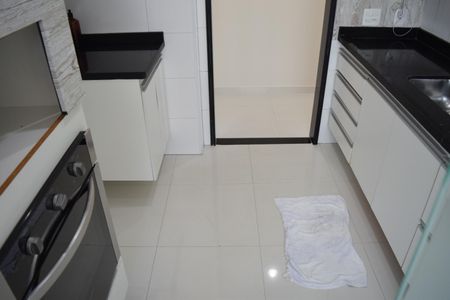 Apartamento à venda com 84m², 3 quartos e 2 vagasCozinha