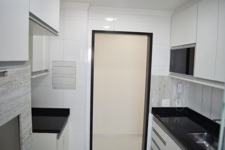 Apartamento à venda com 84m², 3 quartos e 2 vagasCozinha