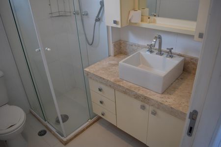 Apartamento à venda com 84m², 3 quartos e 2 vagasBanheiro Suíte