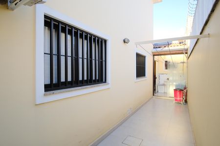 Quintal de casa à venda com 3 quartos, 208m² em Vila Carrão, São Paulo