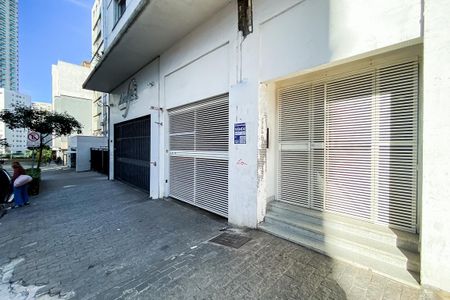 Apartamento à venda com 127m², 2 quartos e 1 vaga Apartamento à venda com 127m², 2 quartos e 1 vagaFachada