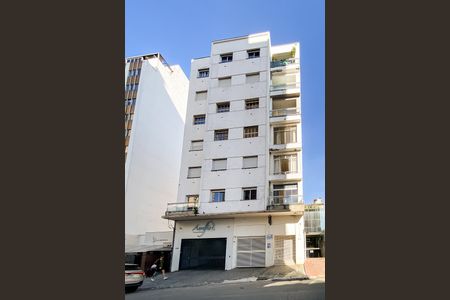 Apartamento à venda com 127m², 2 quartos e 1 vaga Apartamento à venda com 127m², 2 quartos e 1 vagaFachada