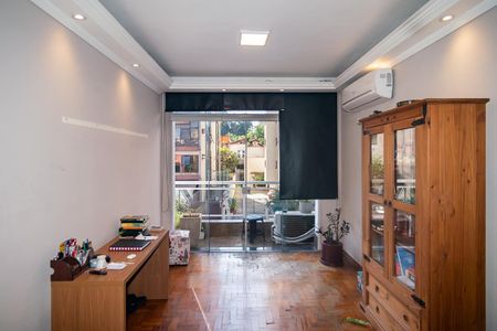 Apartamento à venda com 127m², 2 quartos e 1 vaga Apartamento à venda com 127m², 2 quartos e 1 vagaSala