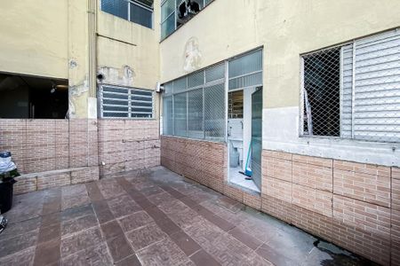 Apartamento à venda com 127m², 2 quartos e 1 vaga Apartamento à venda com 127m², 2 quartos e 1 vagaQuintal