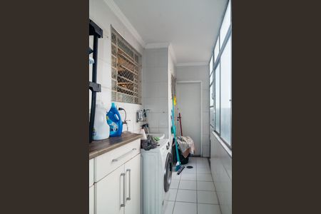 Apartamento à venda com 127m², 2 quartos e 1 vaga Apartamento à venda com 127m², 2 quartos e 1 vagaÁrea de Serviço