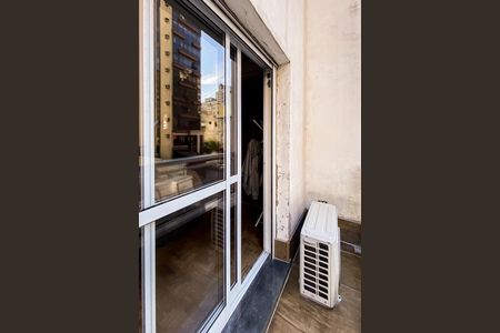 Apartamento à venda com 127m², 2 quartos e 1 vaga Apartamento à venda com 127m², 2 quartos e 1 vagaVaranda Quarto 2 - Suíte
