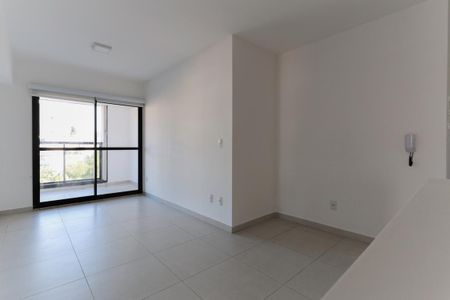 Apartamento à venda com 56m², 2 quartos e 1 vaga Apartamento à venda com 56m², 2 quartos e 1 vagaSala