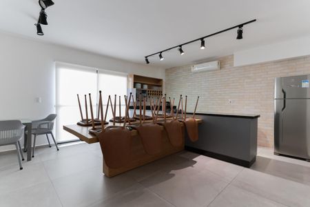 Apartamento à venda com 56m², 2 quartos e 1 vaga Apartamento à venda com 56m², 2 quartos e 1 vagaÁrea comum - Espaço gourmet