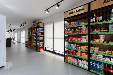 Área comum - Mini-mercado de apartamento para alugar com 2 quartos, 56m² em Vila Ester (zona Norte), São Paulo