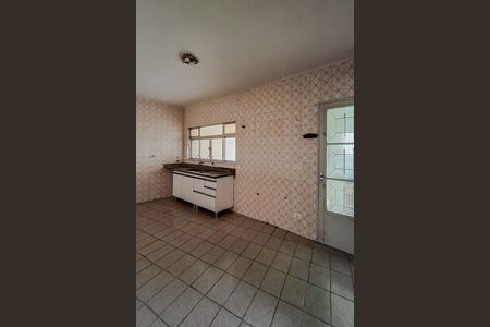 Casa para alugar com 125m², 2 quartos e 1 vaga Casa para alugar com 125m², 2 quartos e 1 vagaCozinha
