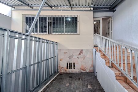 Casa para alugar com 125m², 2 quartos e 1 vaga Casa para alugar com 125m², 2 quartos e 1 vagaGaragem