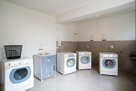 Apartamento para alugar com 55m², 1 quarto e 1 vagaÁrea comum - Lavanderia
