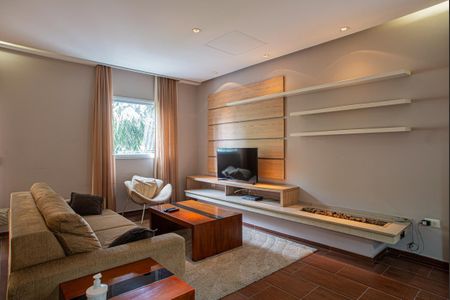 Apartamento para alugar com 55m², 1 quarto e 1 vagaÁrea comum - Sala de Jogos e de TV