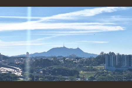 Vista de apartamento para alugar com 2 quartos, 55m² em Vila Anastácio, São Paulo