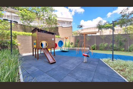 Apartamento para alugar com 55m², 2 quartos e 1 vaga Apartamento para alugar com 55m², 2 quartos e 1 vagaÁrea comum - Playground