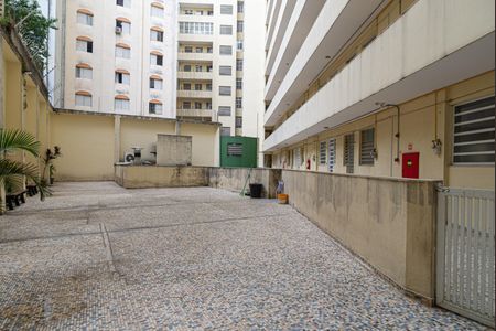 Apartamento à venda com 52m², 1 quarto e sem vagaÁrea comum - Espaço PET