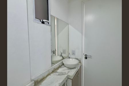 Apartamento para alugar com 60m², 3 quartos e 1 vaga Apartamento para alugar com 60m², 3 quartos e 1 vagaBanheiro 2